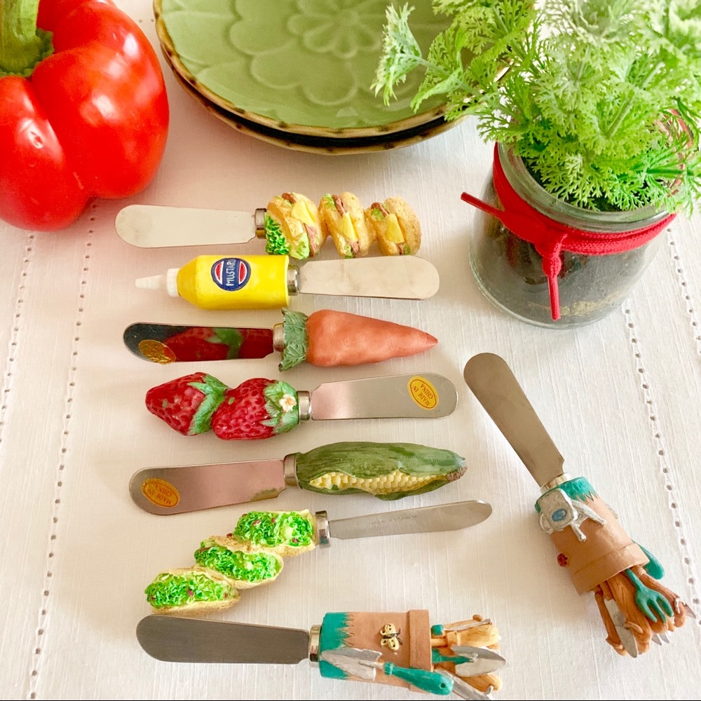8 canapé appetizer knives, tailgate, picnic, party, novelty handles and design